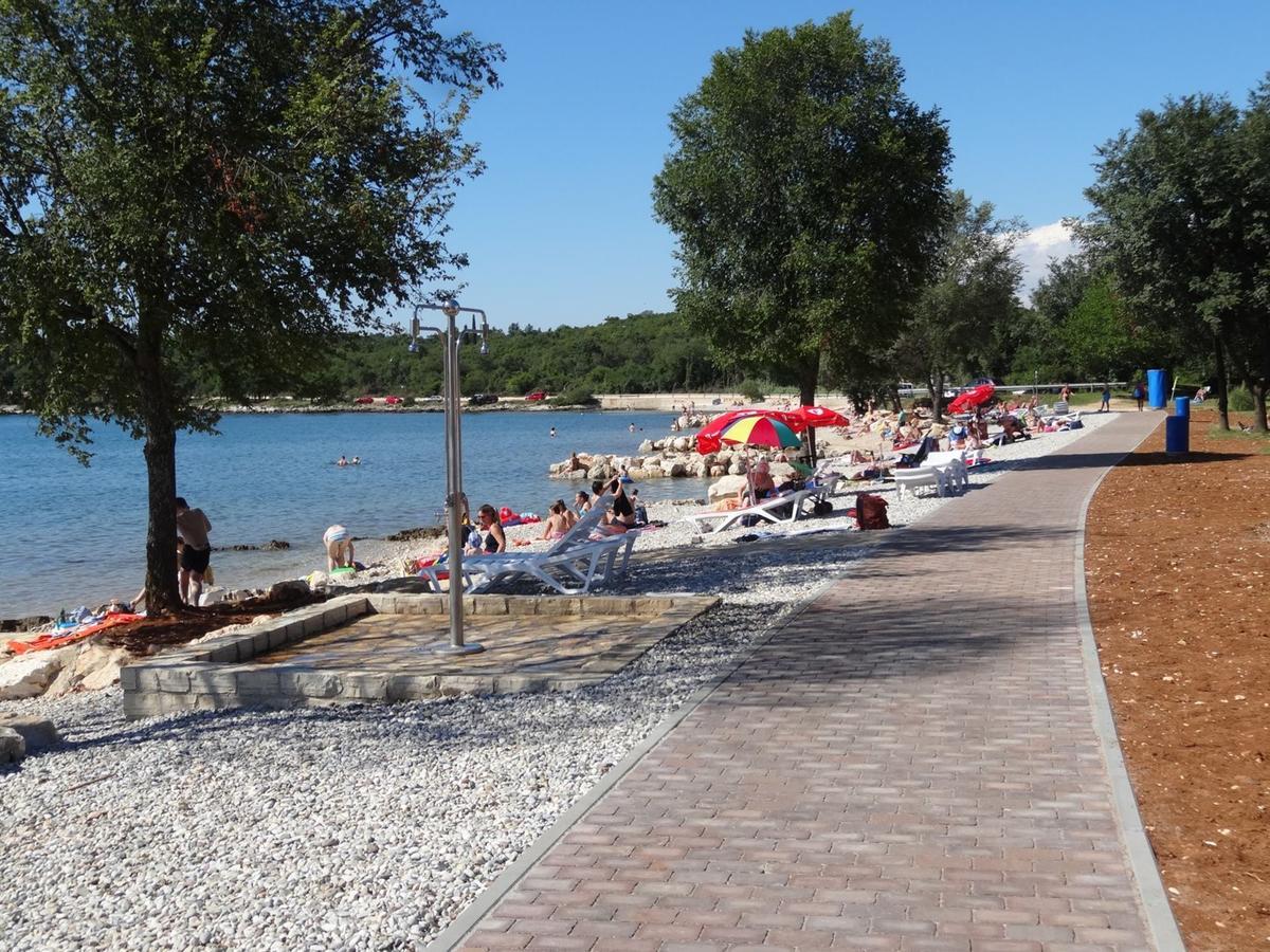 Apartments Mariza Пореч Екстер'єр фото